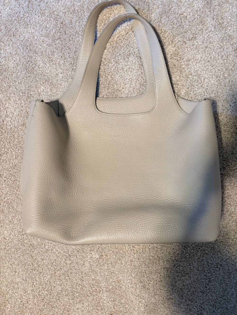 Cuyana Pebbled Leather Tote in Beige - Picture 9 of 9